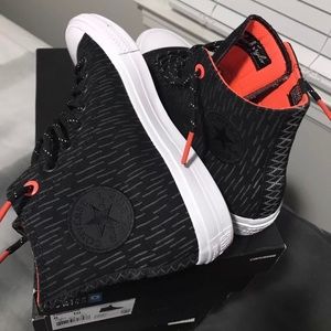 Converse Chuck 2 Nike Hi-Tops